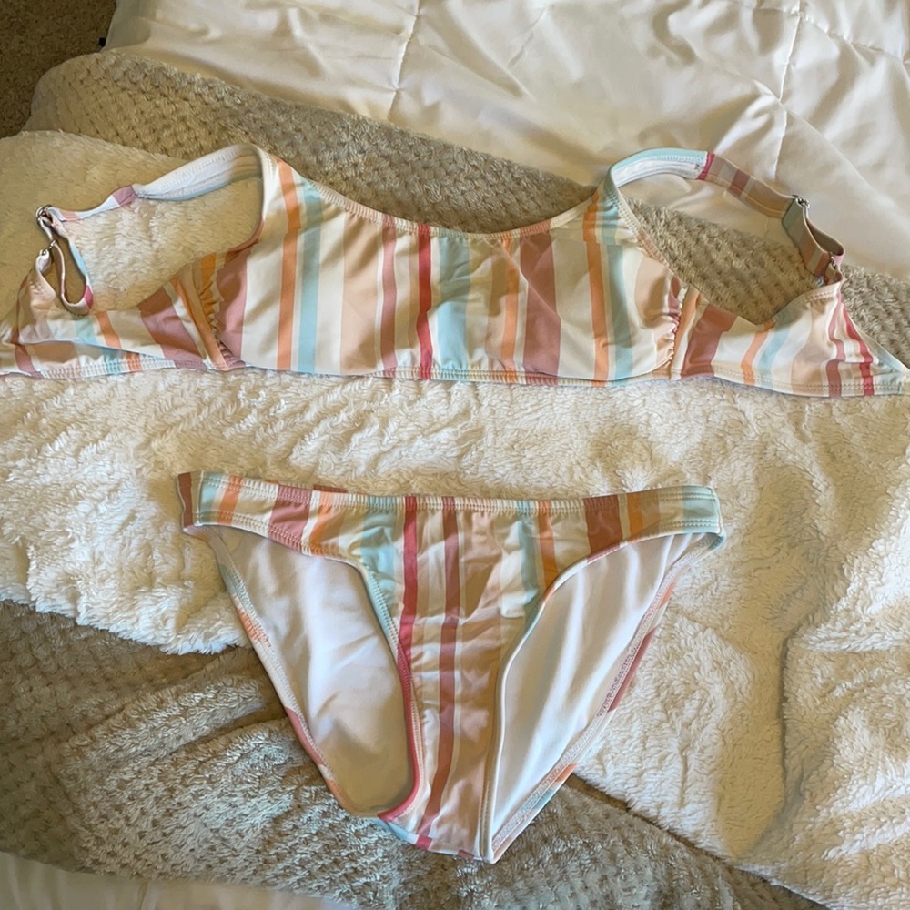 Target Bikini - image 1